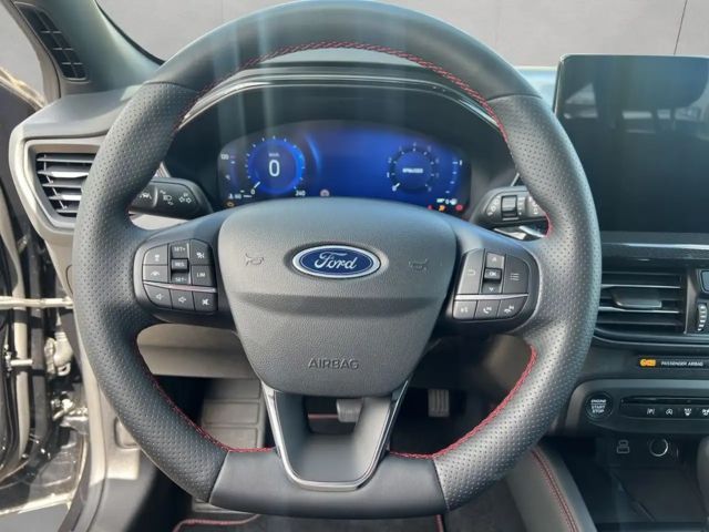 Ford Focus ST Line Wagon