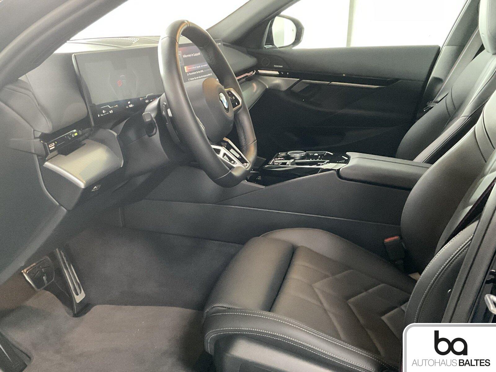 BMW 540 540d M-Sport Touring xDrive