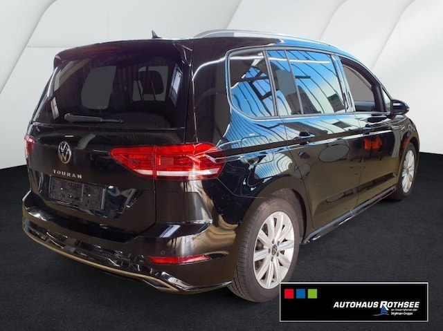 Volkswagen Touran 1.5 TSI DSG R-Line
