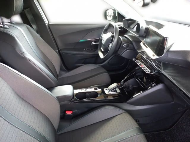 Peugeot E-2008 Allure Pack