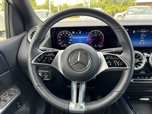 Mercedes-Benz B 200 B 200 d