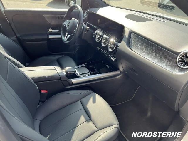 Mercedes-Benz EQA 300 Progressive