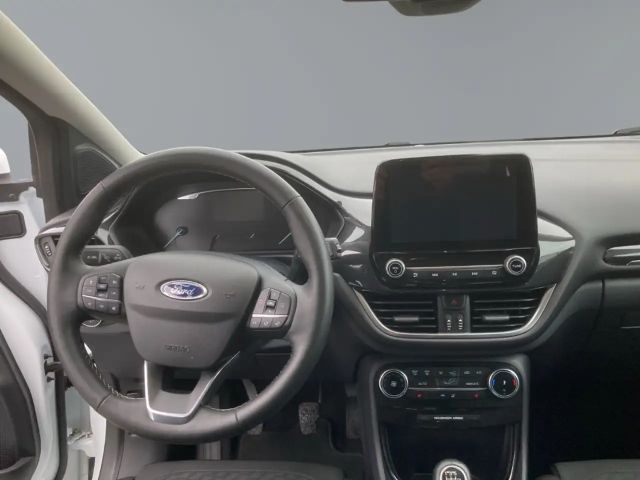 Ford Puma EcoBoost Titanium