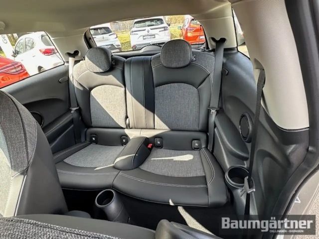 MINI Cooper Classic Trim Kamera/PDC/LED/SHZ/DrAss/Tempo