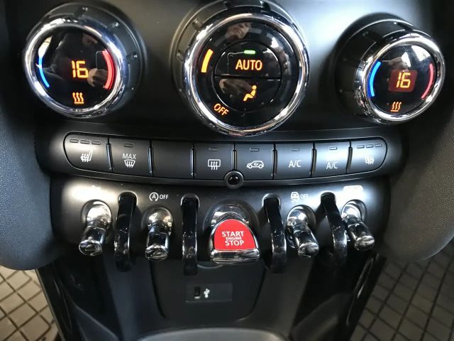 MINI Cooper S DAB LED RFK Navi Komfortzg. ACC Shz