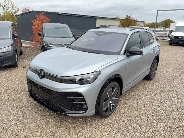 Volkswagen Tiguan 4Motion DSG R-Line