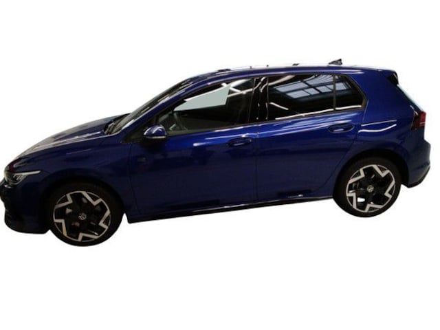Volkswagen Golf 1.5 eTSI DSG Golf VIII R-Line