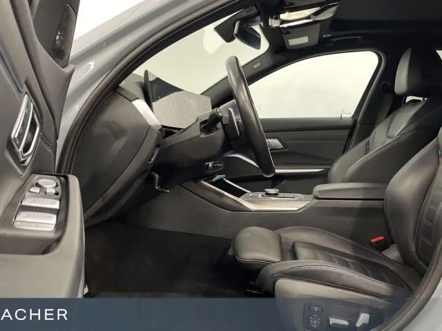 BMW 330 330e M-Sport Sedan xDrive