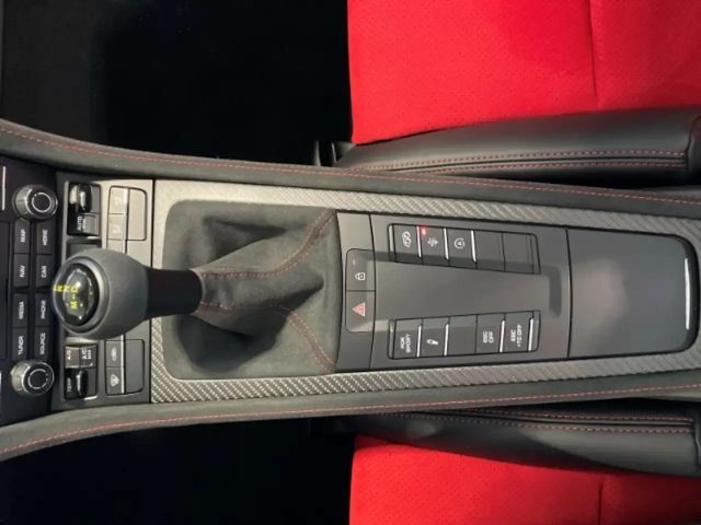 Porsche Cayman 718 RS