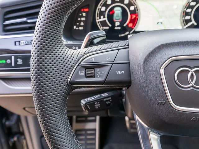 Audi RS Q8 SUV 441(600) kW(PS) tiptronic