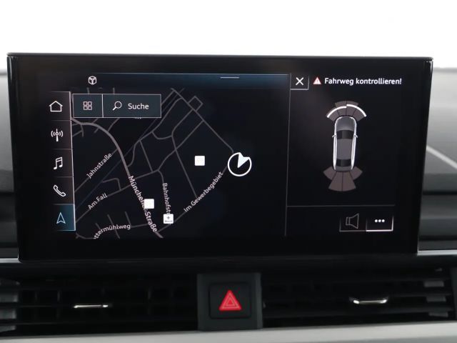 Audi A4 30 TDI Sedan