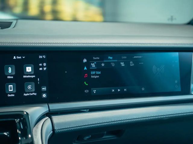 Porsche Panamera 4 E-Hybrid