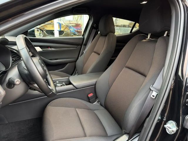 Mazda 3 Exclusive-line SkyActiv