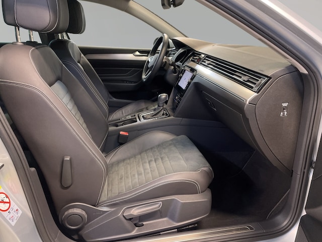 Volkswagen Passat Elegance