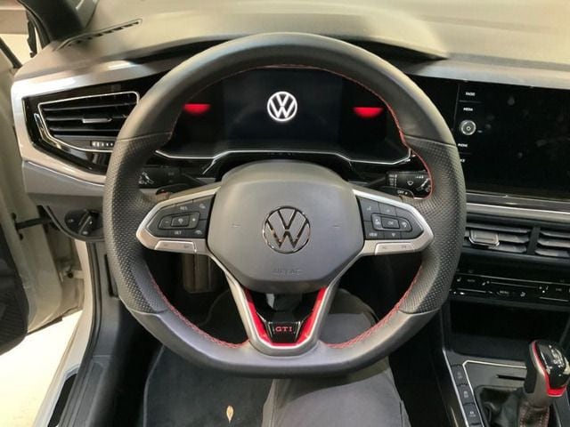 Volkswagen Polo 2.0 TSI DSG GTI