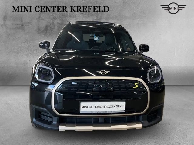 MINI Cooper SE Countryman SE