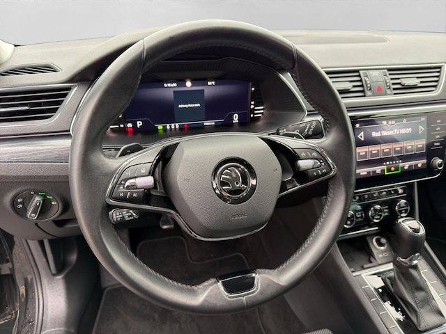 Skoda Superb 2.0 TDI Combi Style Style