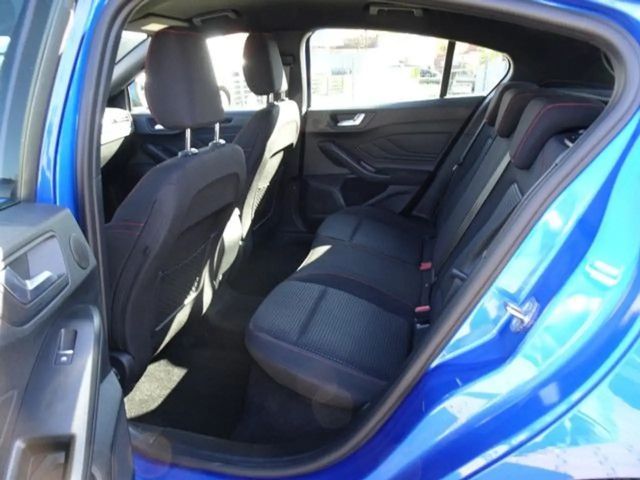 Ford Focus Limited ST Line