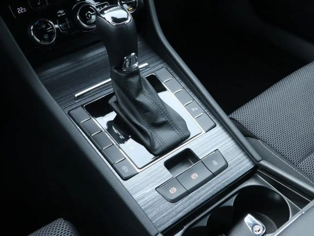 Skoda Superb 1.5 TSI Combi Style Style