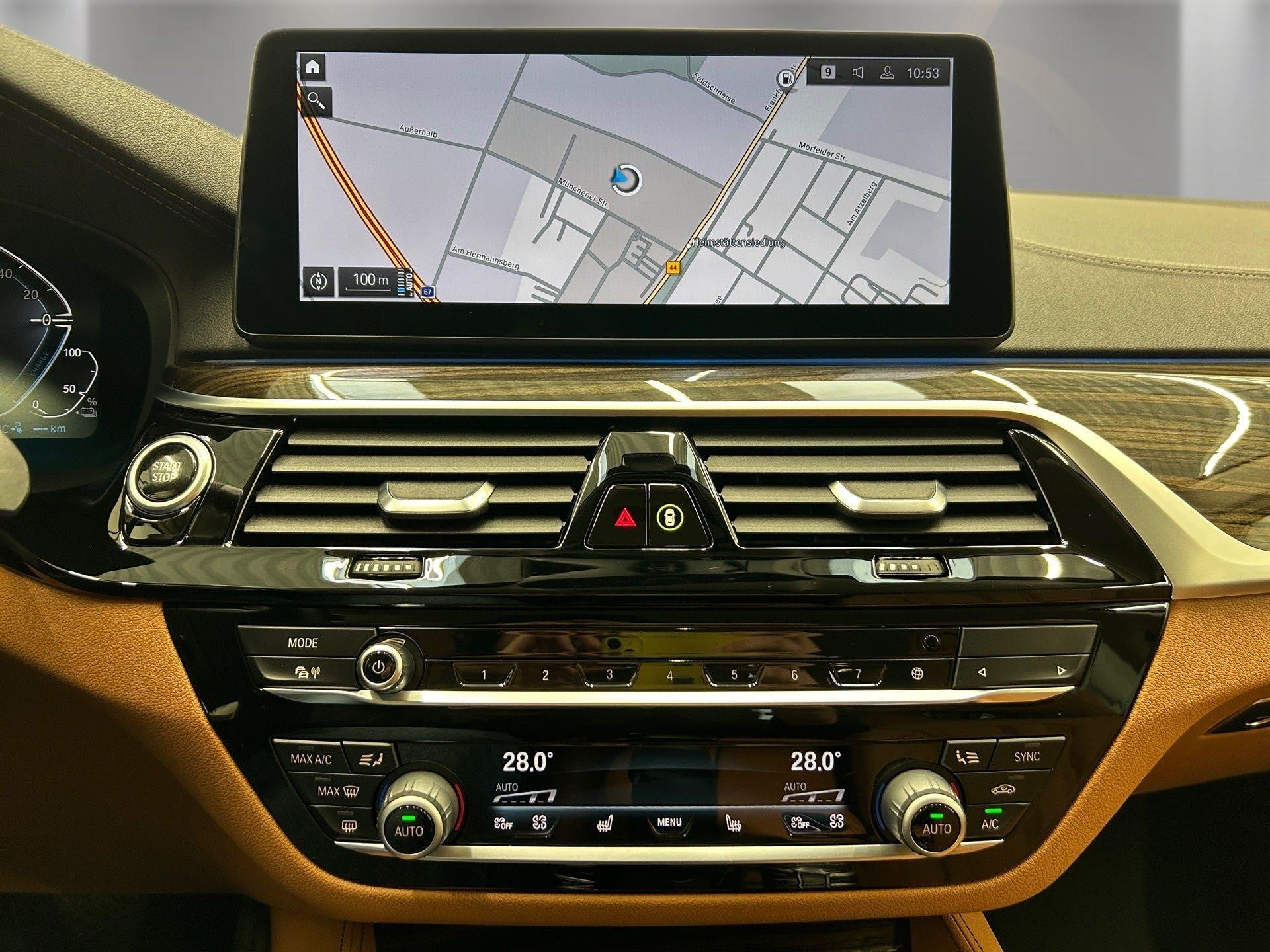 BMW 545 545e Sedan xDrive