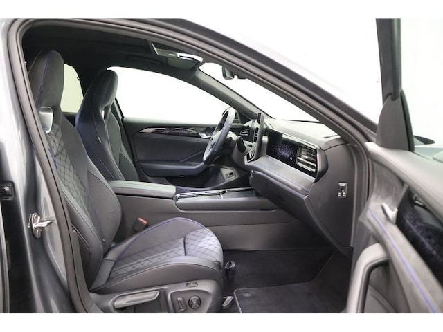 Volkswagen Passat 2.0 TDI DSG R-Line Variant