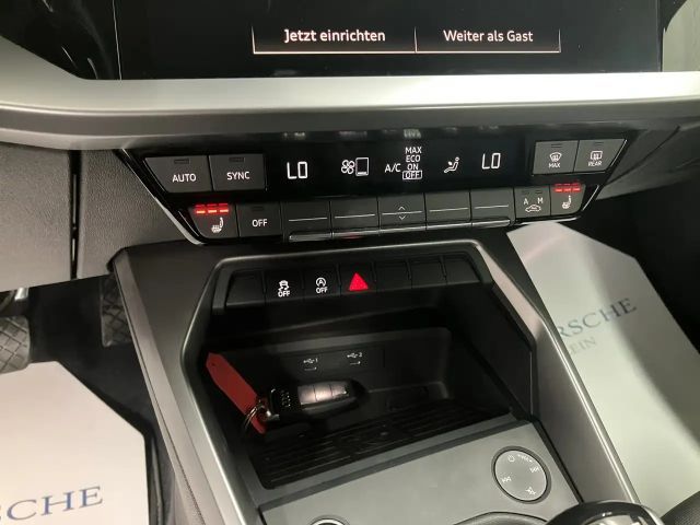 Audi A3 30 TFSI Sedan