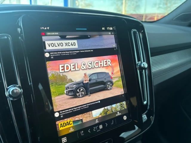 Volvo XC40 Dark Plus