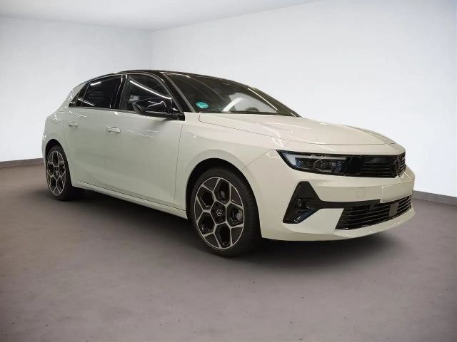 Opel Astra GS-Line Grand Sport