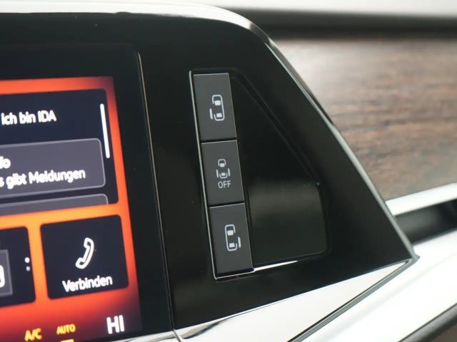 Volkswagen Multivan Style T7