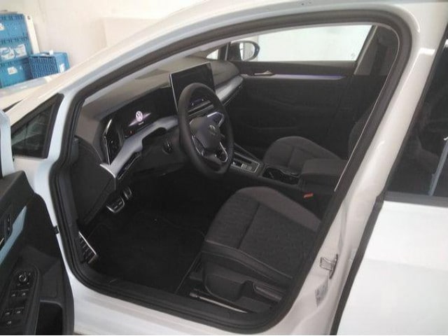 Volkswagen Golf 1.5 eTSI DSG Golf VIII