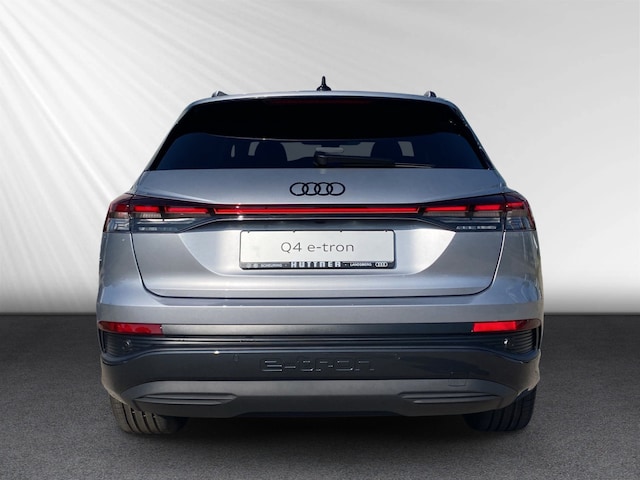 Audi Q4 e-tron SUV 45 e-tron Audi Q4 e-tron