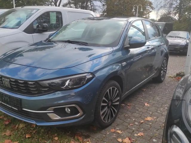 Fiat Tipo CityCross Life