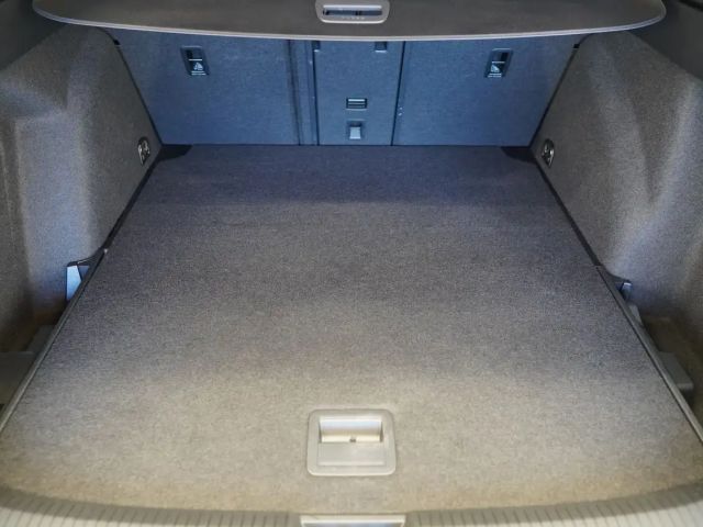 Volkswagen Golf 1.0 TSI Variant