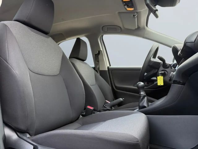 Toyota Yaris 1.0 VVT-i Hatchback