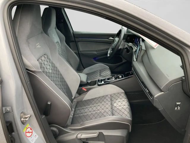 Volkswagen Golf 2.0 TDI DSG R-Line Variant