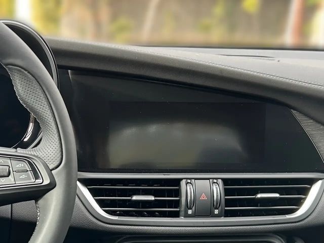 Alfa Romeo Giulia Q4 TI