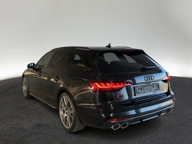 Audi S4 Avant Quattro