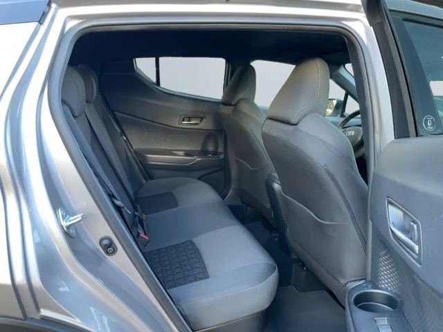 Toyota C-HR Hybride Team D