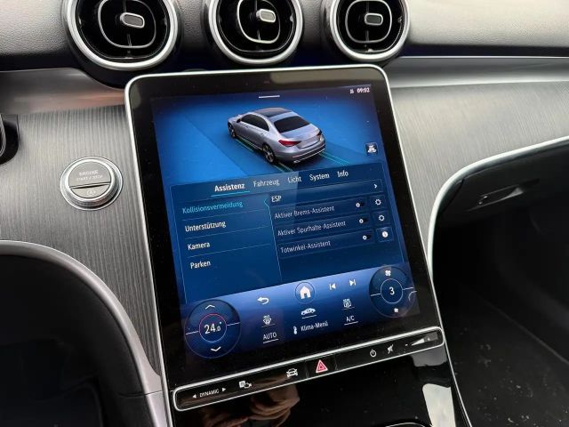 Mercedes-Benz C 200 Sedan