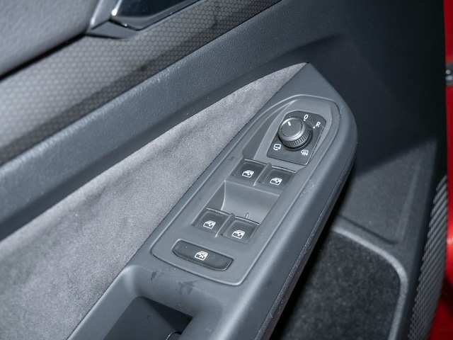 Volkswagen Golf 2.0 TSI GTI Golf VIII Style