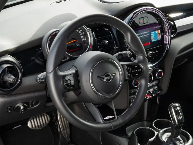 MINI Cooper John Cooper Works