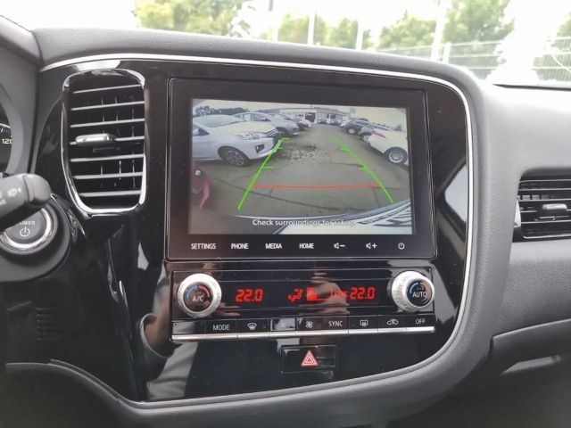 Mitsubishi Outlander AHK WR App-Navi PDC Kamera DAB