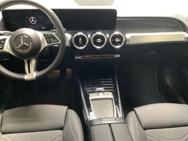 Mercedes-Benz GLB 220 4MATIC