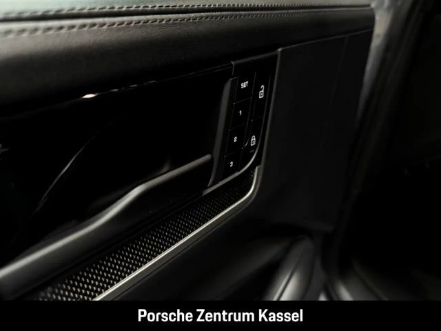 Porsche Cayenne E-Hybrid Turbo