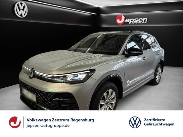 Volkswagen Tiguan 4Motion DSG R-Line