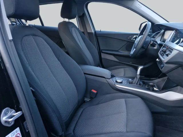 BMW 118 118i Advantage pakket Sedan