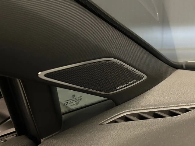 Volkswagen Golf Golf VIII R-Line Variant