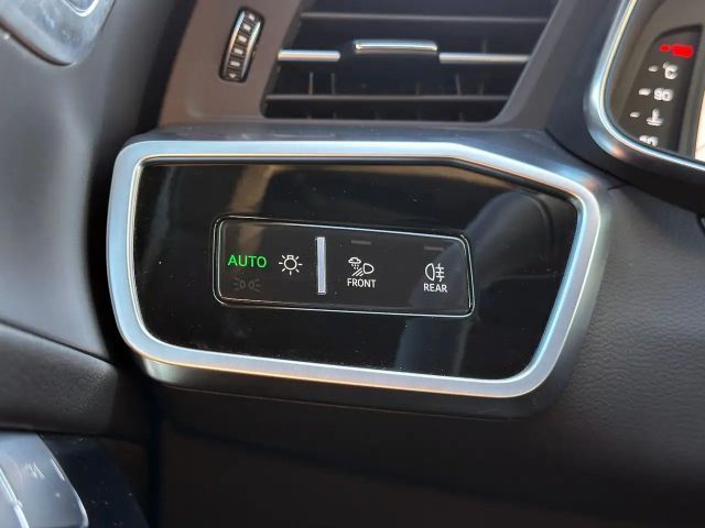 Audi A6 45 TFSI Avant Quattro