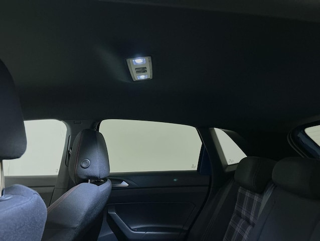 Volkswagen Polo 2.0 TSI DSG