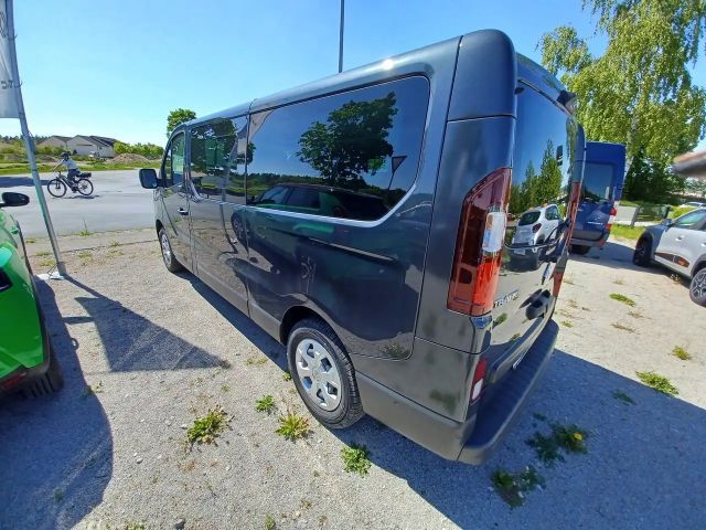 Renault Trafic Combi Grand L2H1 Life